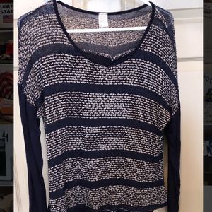 Navy Knit long sleeve sweater